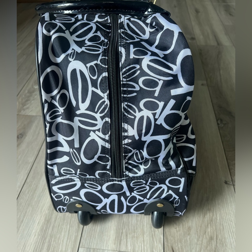 Bebe Carry On Bag Black White Logo Roller Giselle Duffle Luggage - Picture 3 of 15